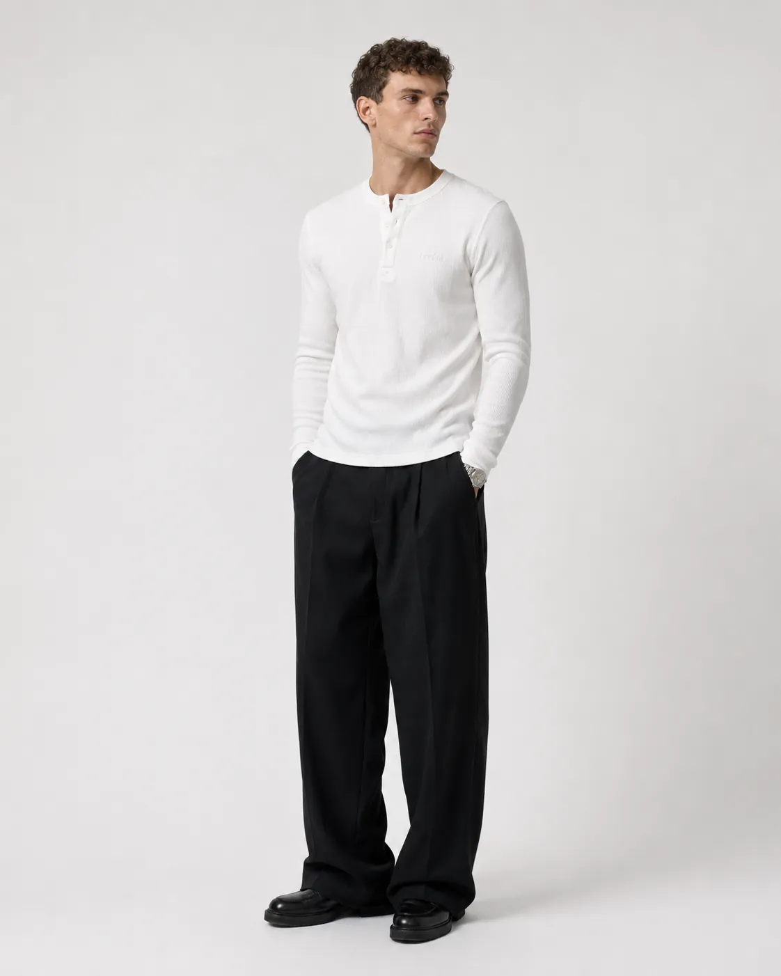 Lorént Clothing lookbook outfit 5, Matteo white