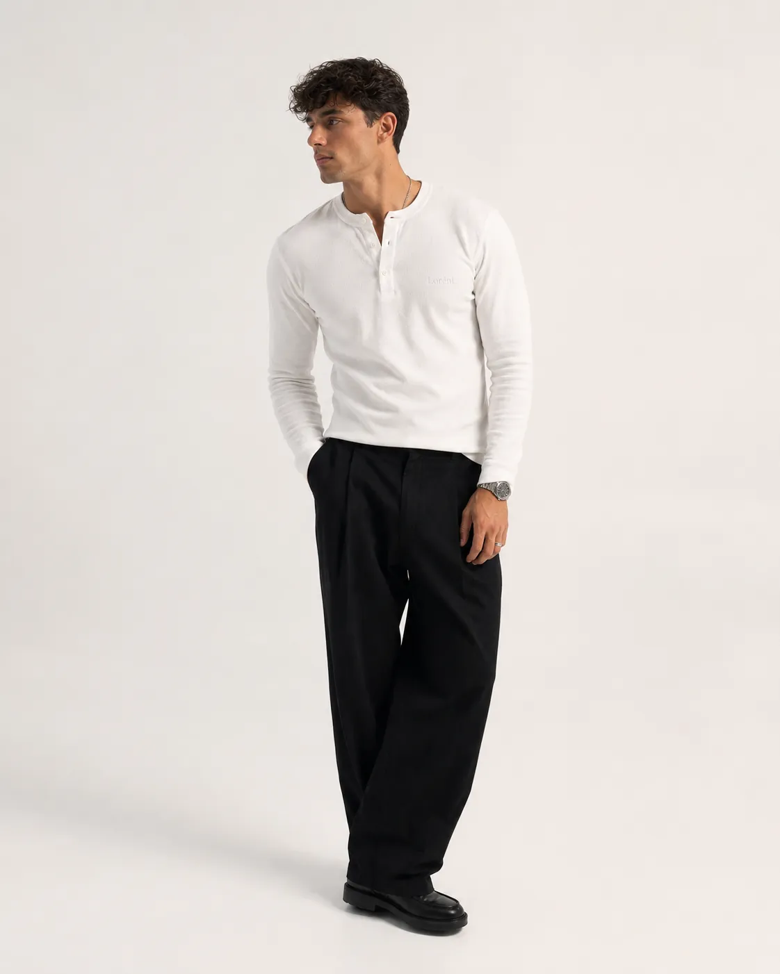 Lorént Clothing lookbook outfit 20, Matteo white