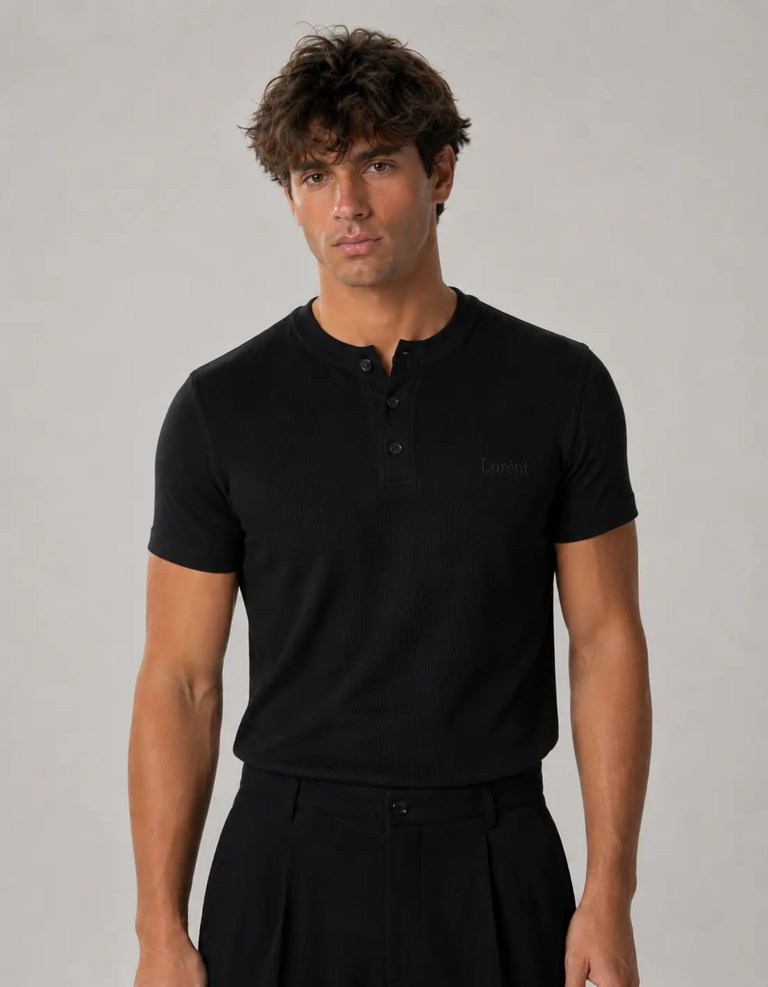 Aurelio short sleeve henley black model image